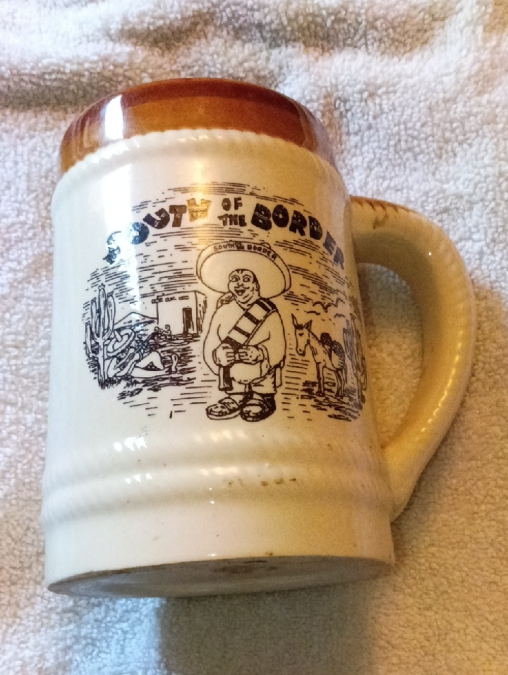 Vintage South Of The Border Mug